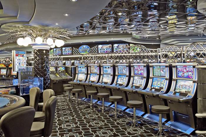 MSC Fantasia Class casino 3.jpg